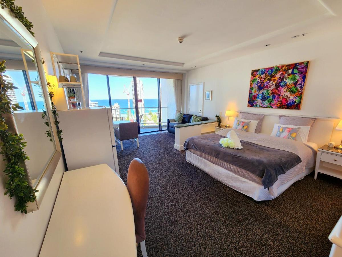 Appartement Deluxe Ocean Views à Gold Coast Extérieur photo